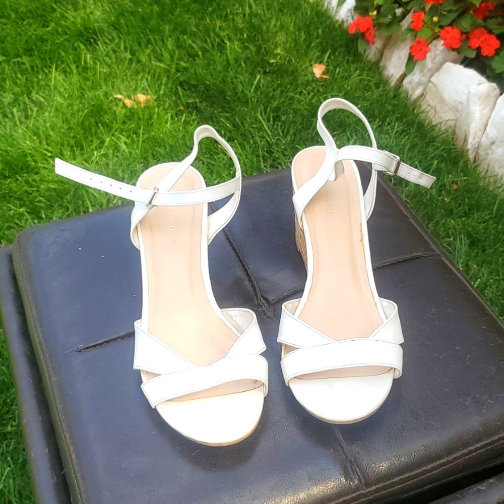 Cork wedge sandals